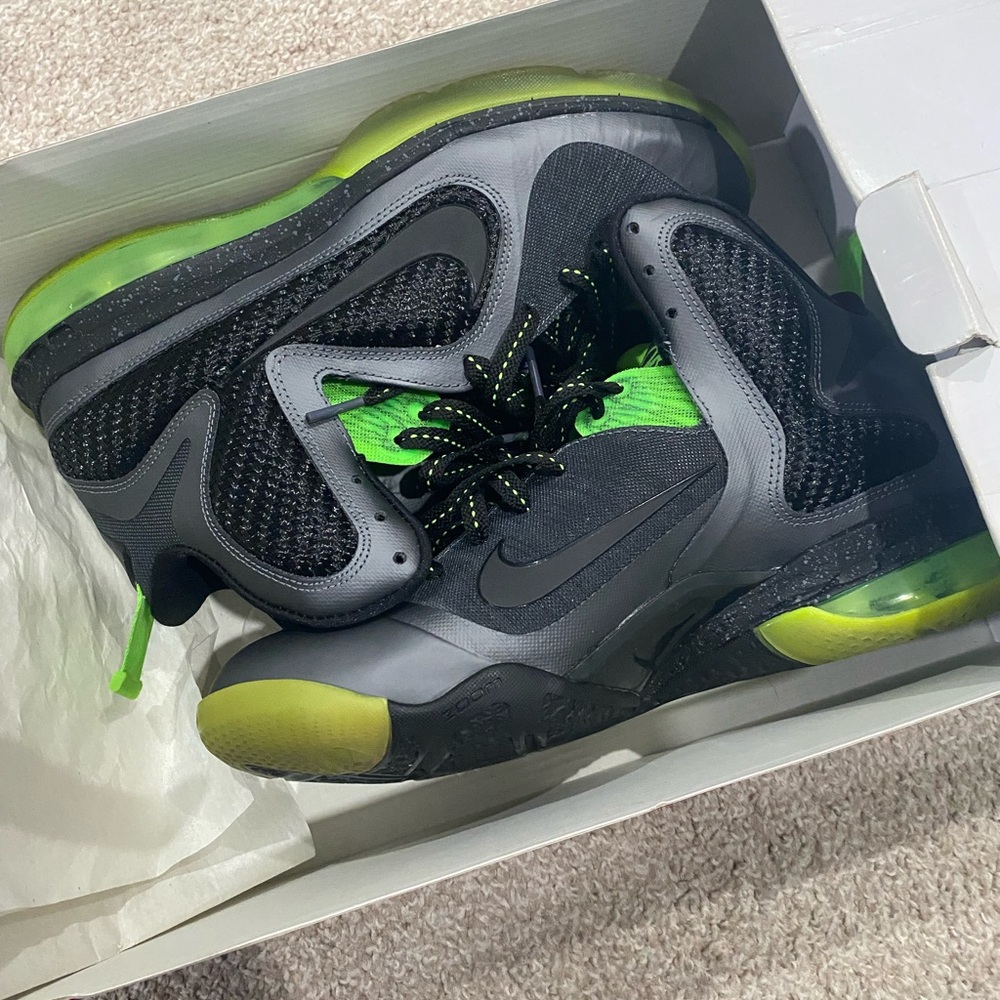 LEBRON 9